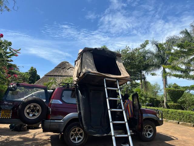 How Much Luggage Fits in a Uganda Hire Car?